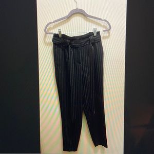 High waisted paperbag ankle pant